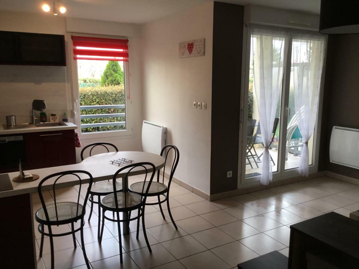 L Edelweiss Et Sa Piscine Apartment Albertville Luaran gambar
